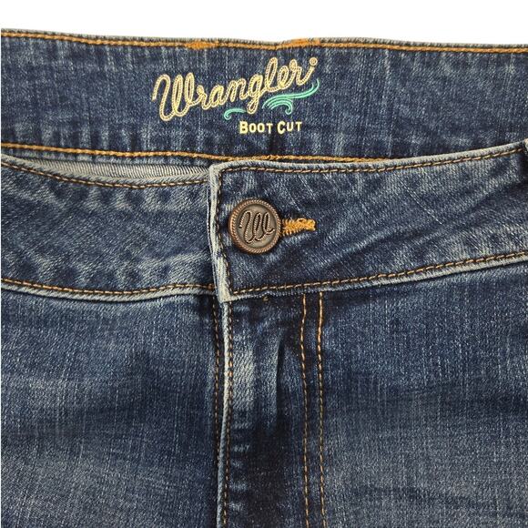 Wrangler | Retro Sadie Bootcut Jean w/Embellished  Pockets | 34x32 - Picture 3 of 7
